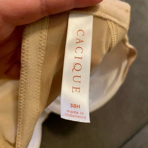 Lane Bryant/ Cacique bra 38H - Picture 2 of 3